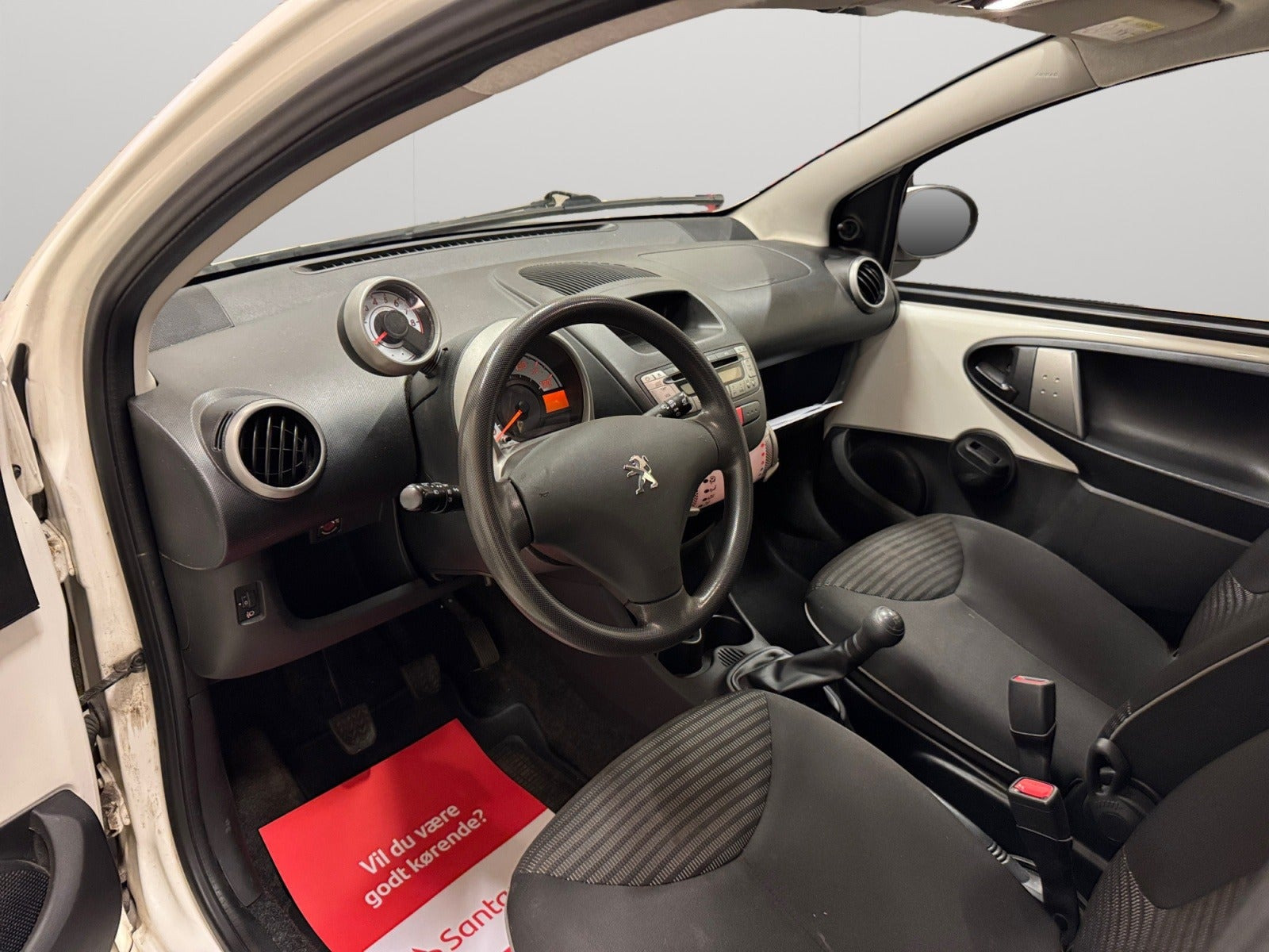 Hvid Peugeot 107 fra 2014