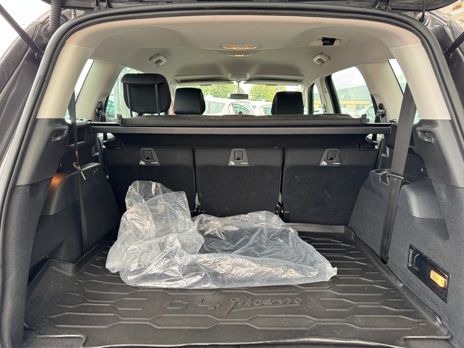 Grå Citroën Grand C4 Picasso fra 2018