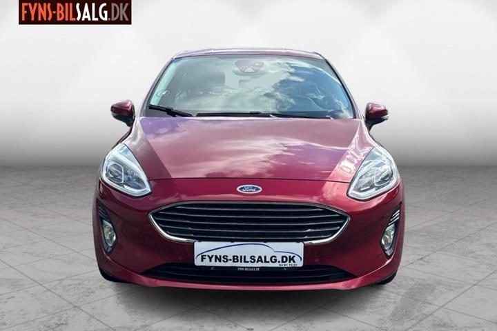 Rød Ford Fiesta fra 2019