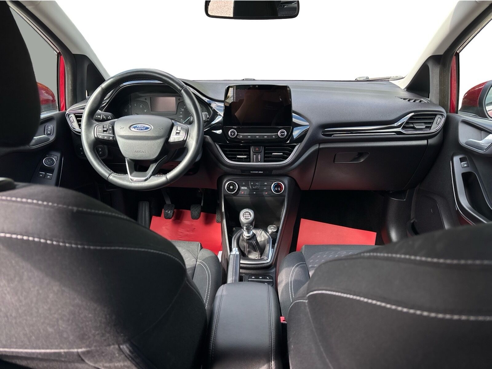 Rød Ford Fiesta fra 2019
