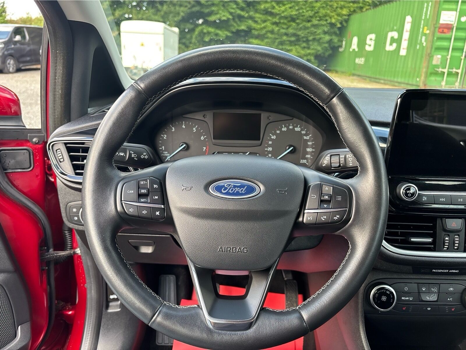 Rød Ford Fiesta fra 2019