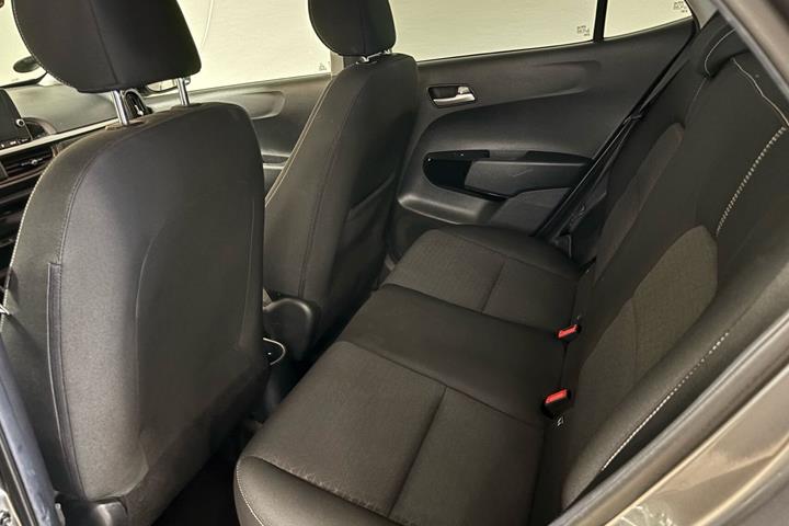Grå Kia Picanto fra 2021
