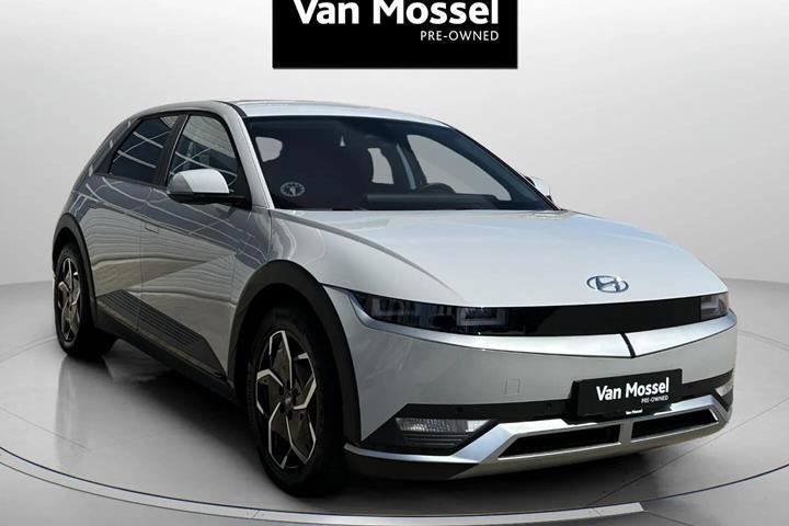 Sølv Hyundai Ioniq 5 fra 2023
