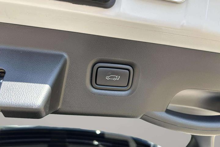 Sølv Hyundai Ioniq 5 fra 2023