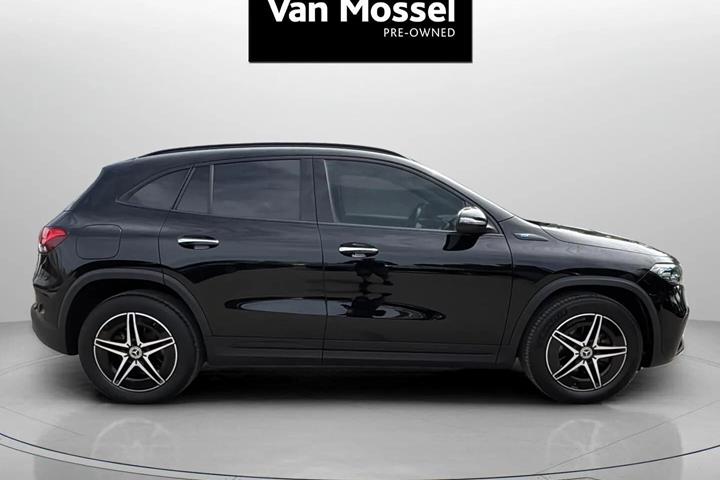 Sort Mercedes EQA250+ fra 2021