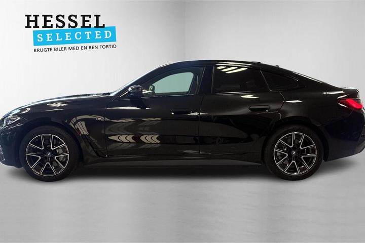 Sort BMW i4 fra 2024