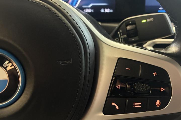Sort BMW i4 fra 2024