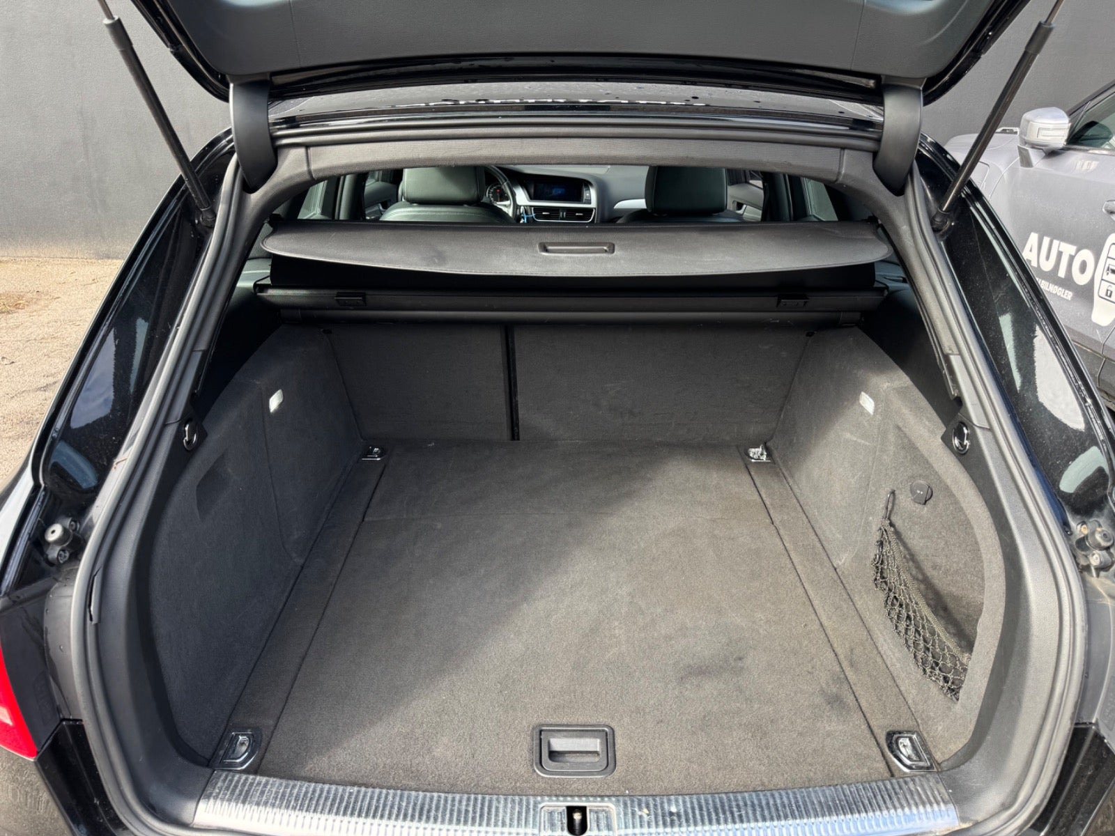 Sort Audi A4 fra 2010