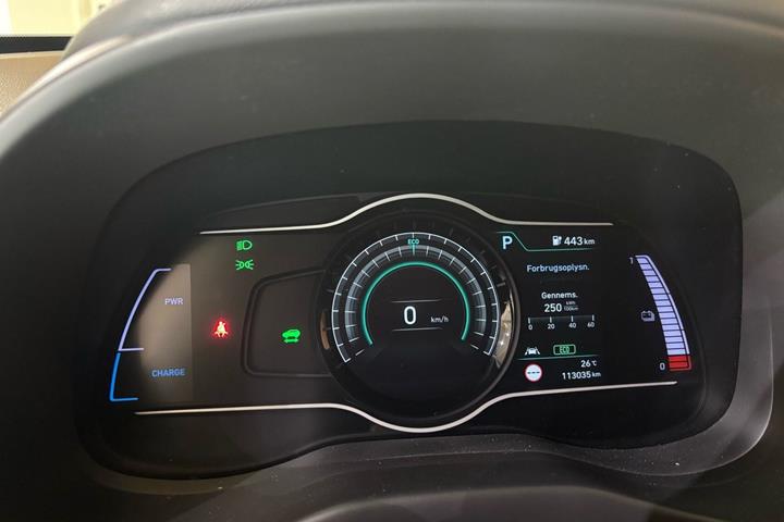 Grå Hyundai Kona fra 2018