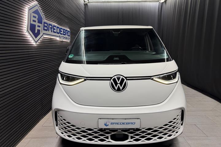 Hvid VW ID.Buzz fra 2024