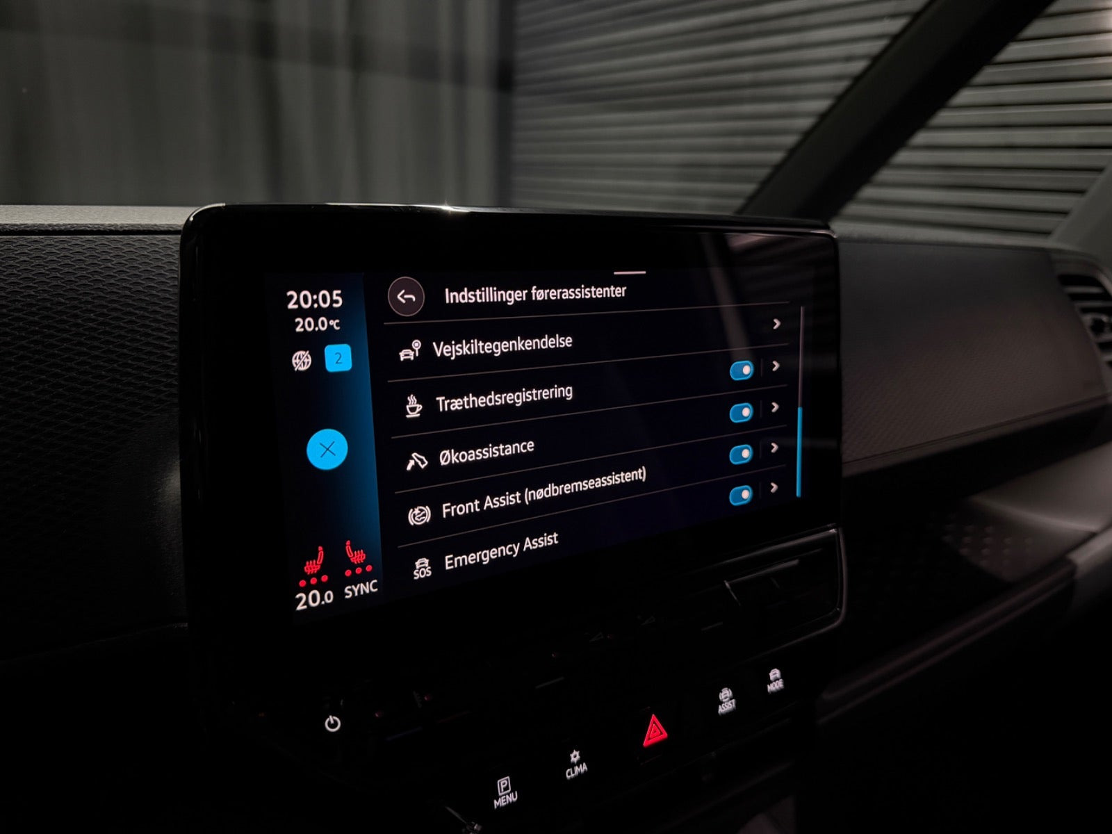Hvid VW ID.Buzz fra 2024