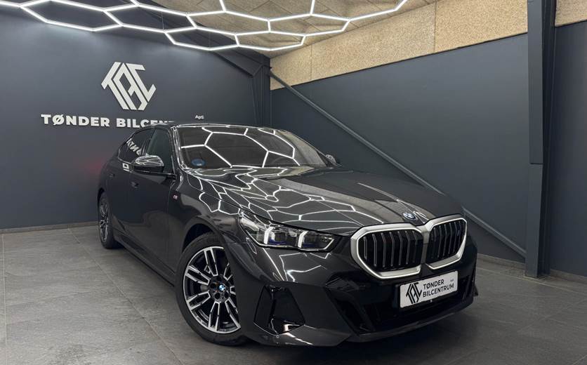 BMW i5 eDrive40 M-Sport