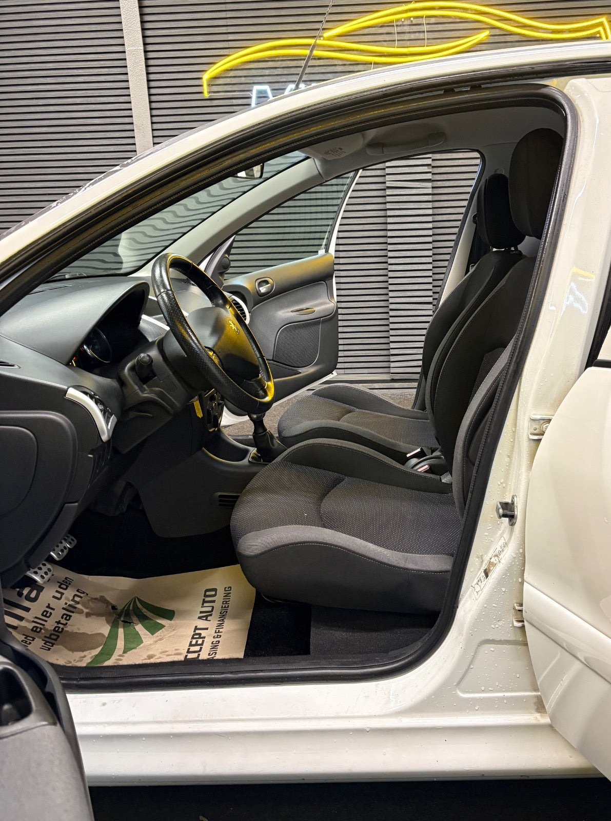 undefined Peugeot 206+ fra 2011