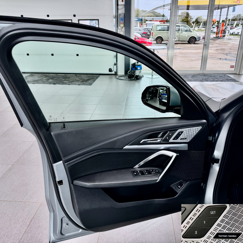 Grå BMW iX1 fra 2023