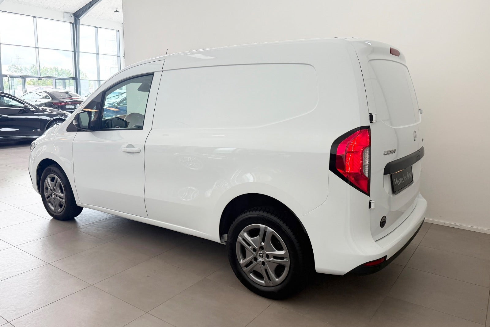 Hvid Mercedes Citan 110 fra 2022