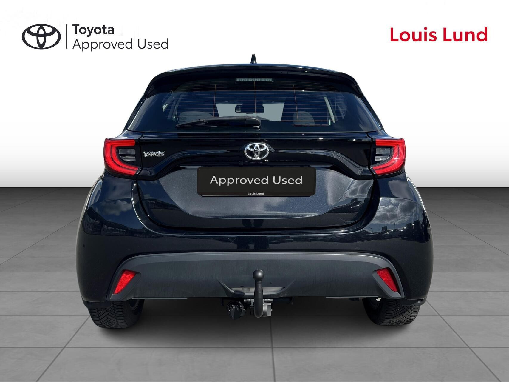 Sort Toyota Yaris fra 2021