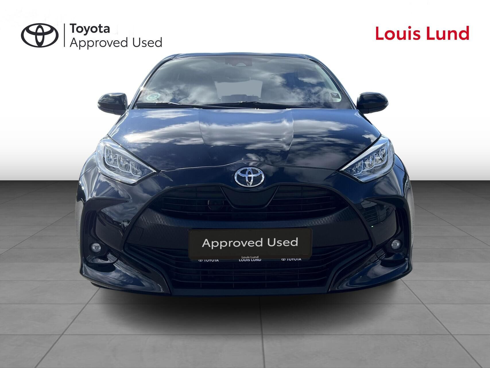 Sort Toyota Yaris fra 2021