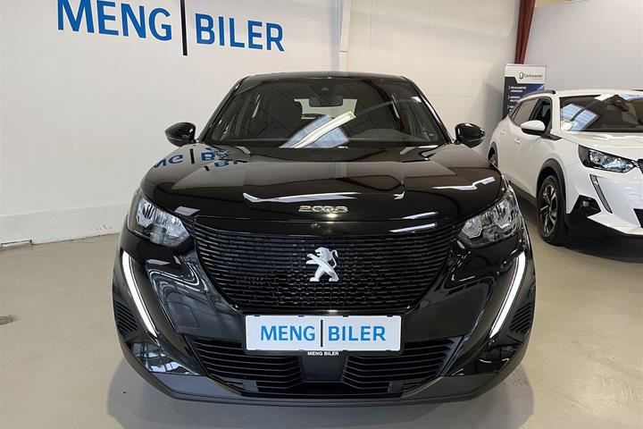 Sort Peugeot 2008 fra 2023