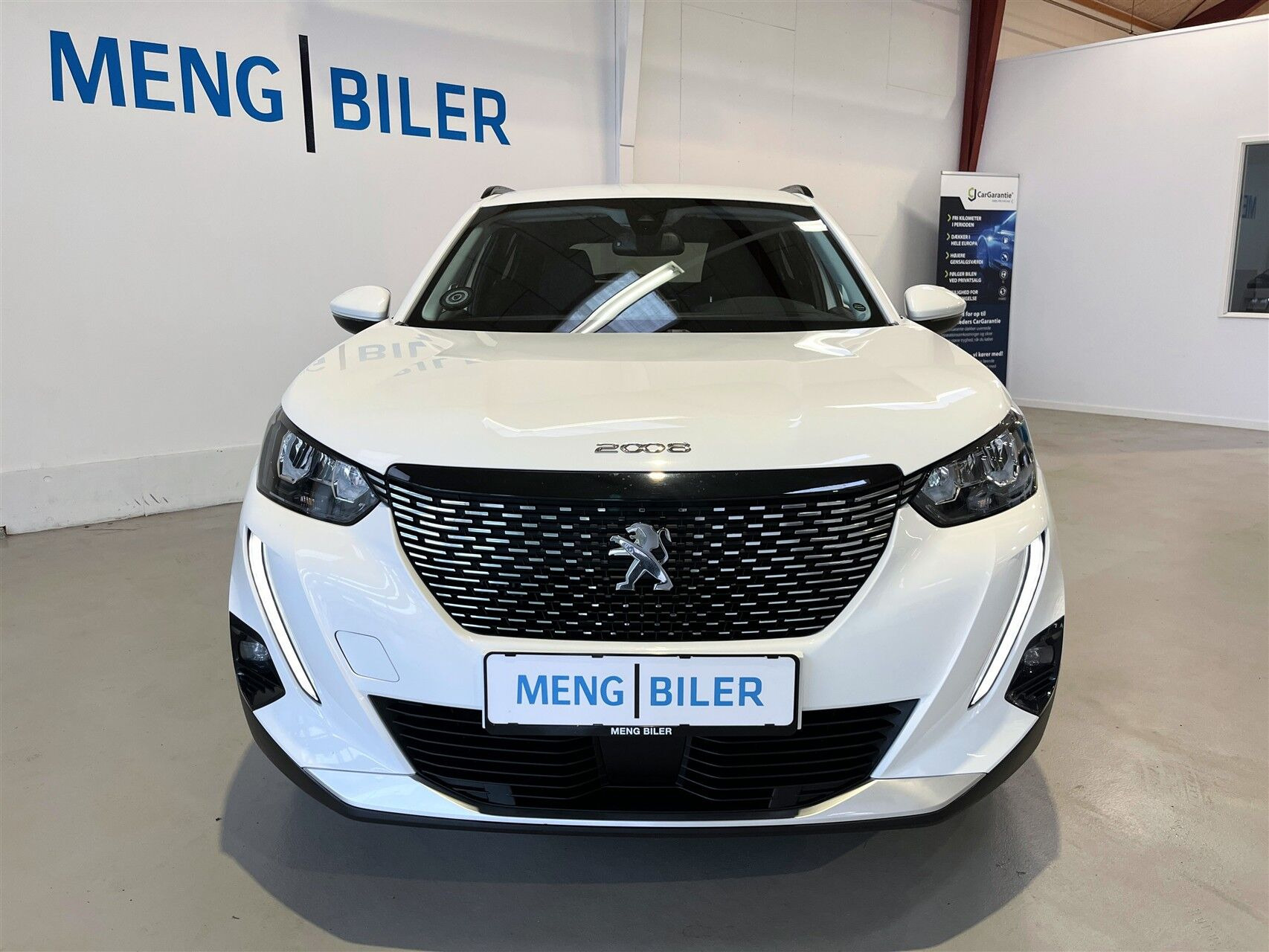 Hvid Peugeot 2008 fra 2021