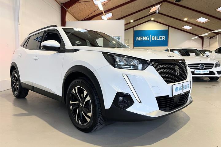 Hvid Peugeot 2008 fra 2021