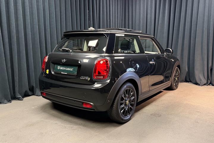 Sort Mini Cooper fra 2022