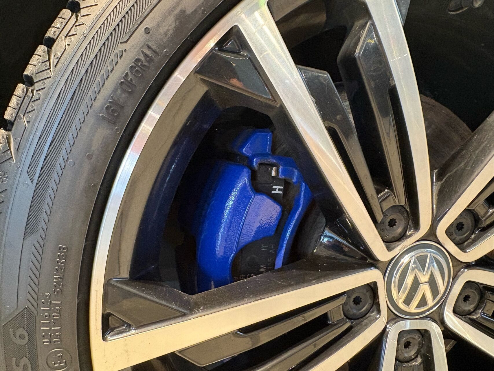 Hvid VW Golf fra 2020