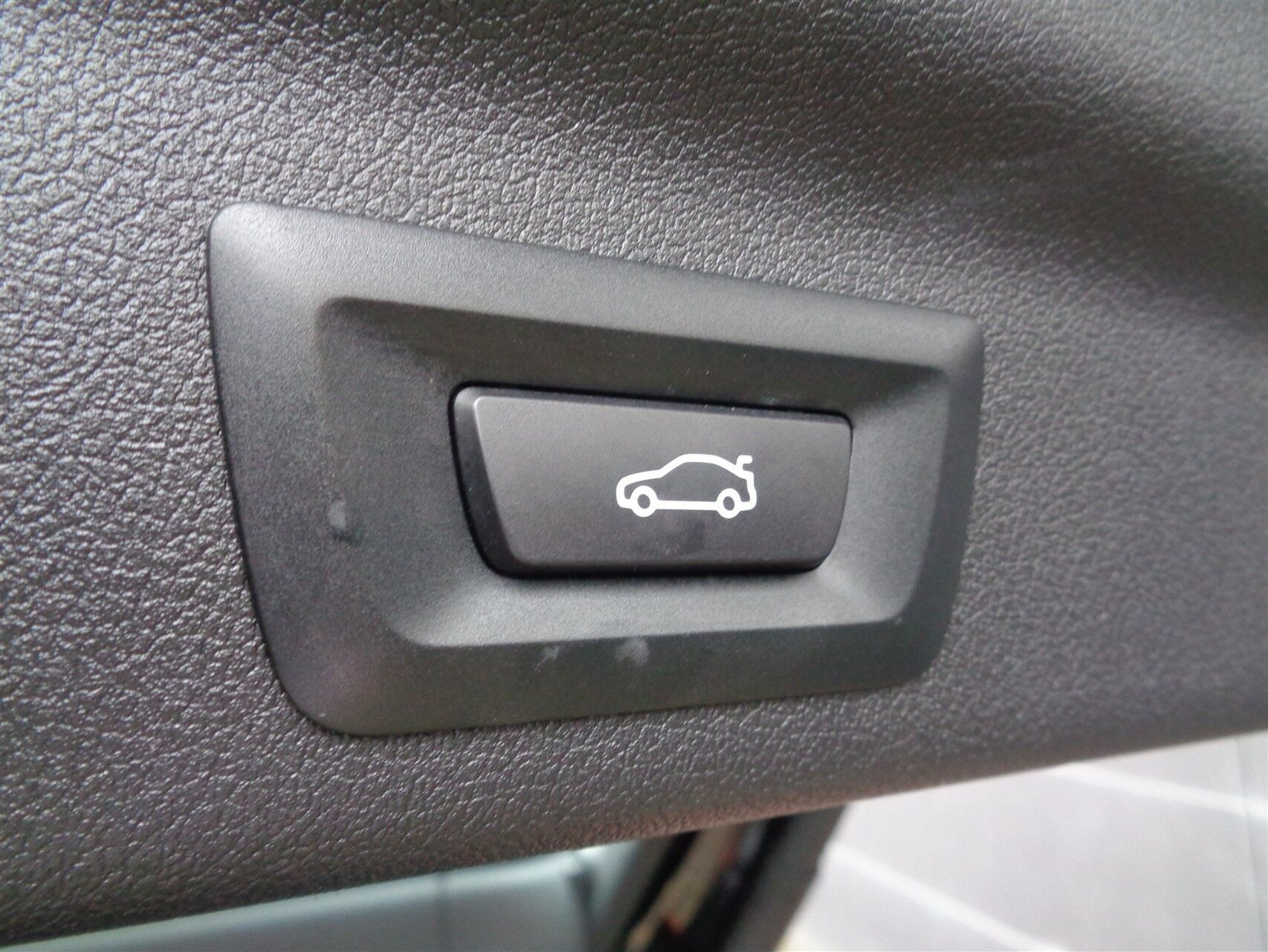 Sort BMW iX1 fra 2023