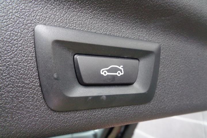 Sort BMW iX1 fra 2023