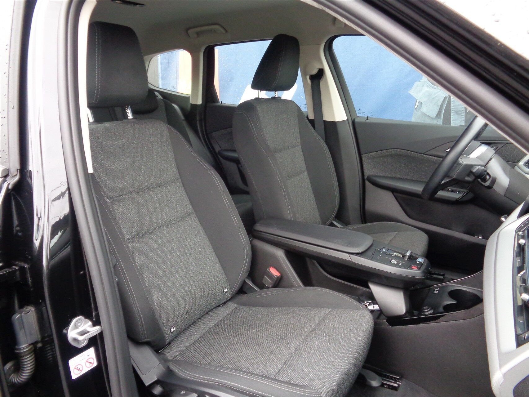 Sort BMW iX1 fra 2023