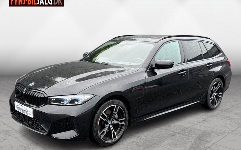 BMW 330e 2,0 Touring Plugin-hybrid M-Sport 292HK Stc 8g Aut.