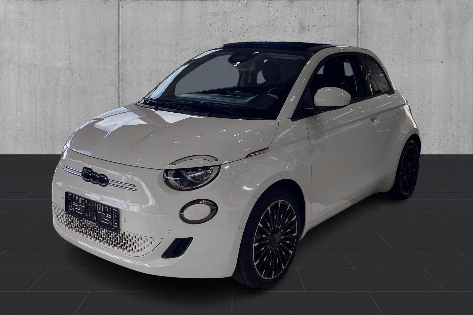 Fiat 500e 42 Icon Cabrio