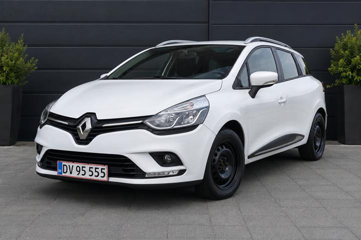 Hvid Renault Clio IV fra 2018 set udefra