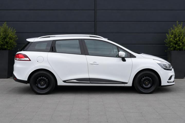Hvid Renault Clio IV fra 2018