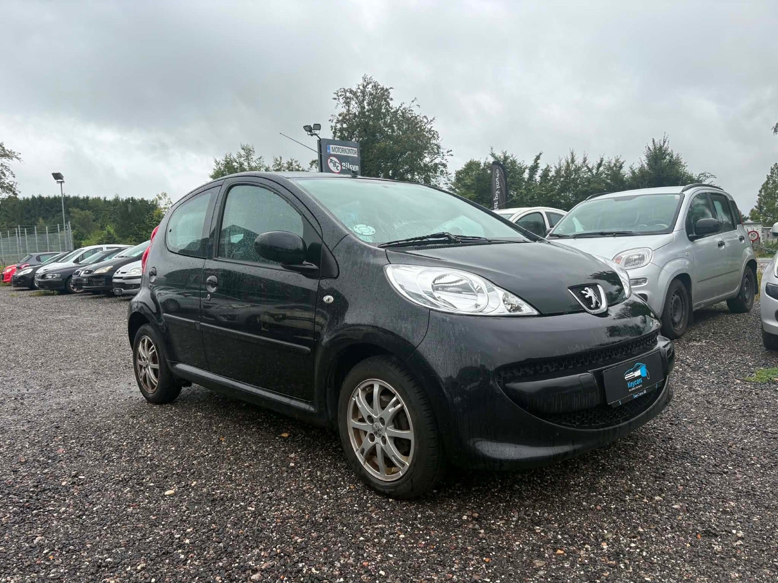 Sort Peugeot 107 fra 2008