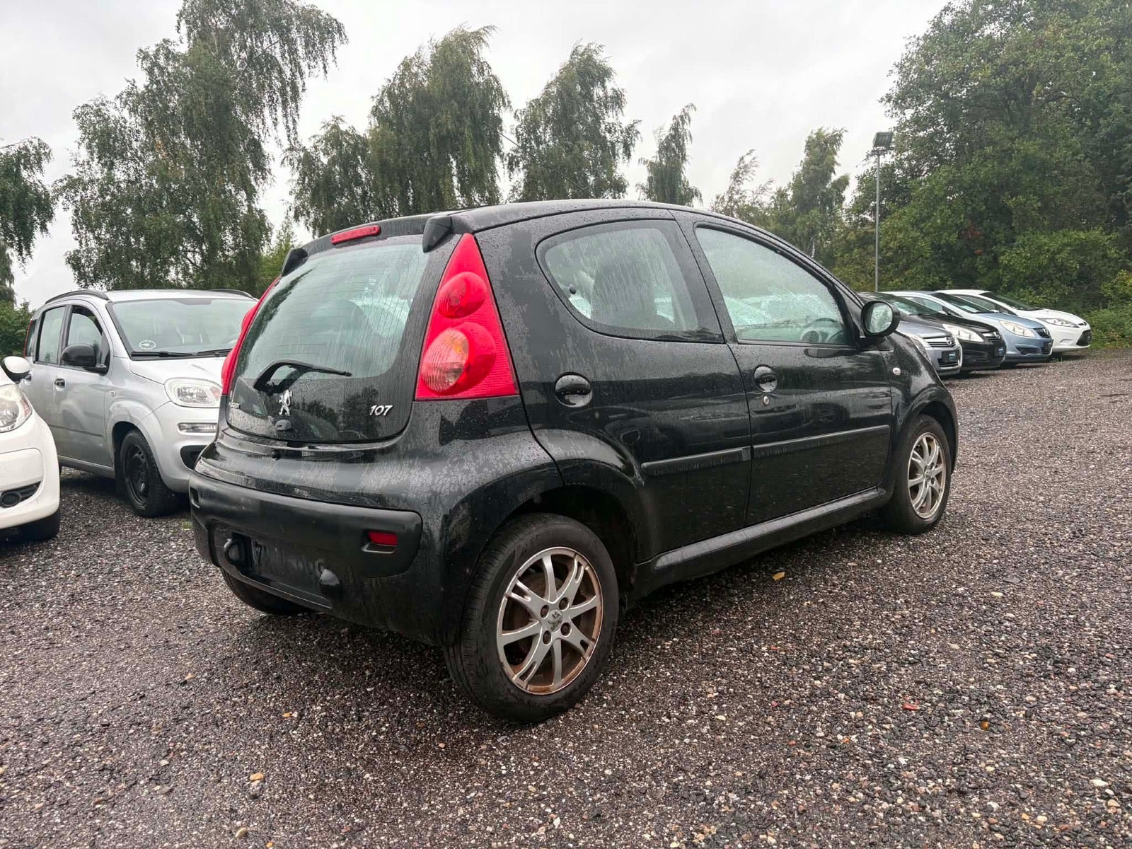 Sort Peugeot 107 fra 2008