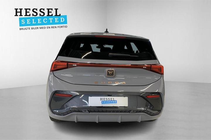 Grå Cupra Born fra 2024