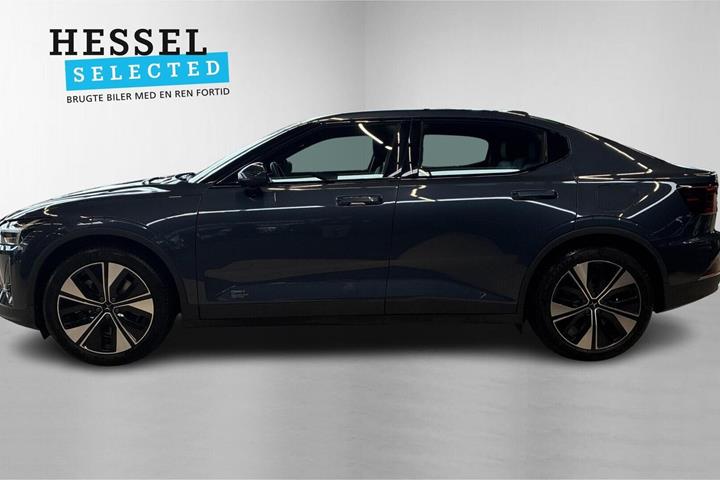 Blå Polestar 2 fra 2023