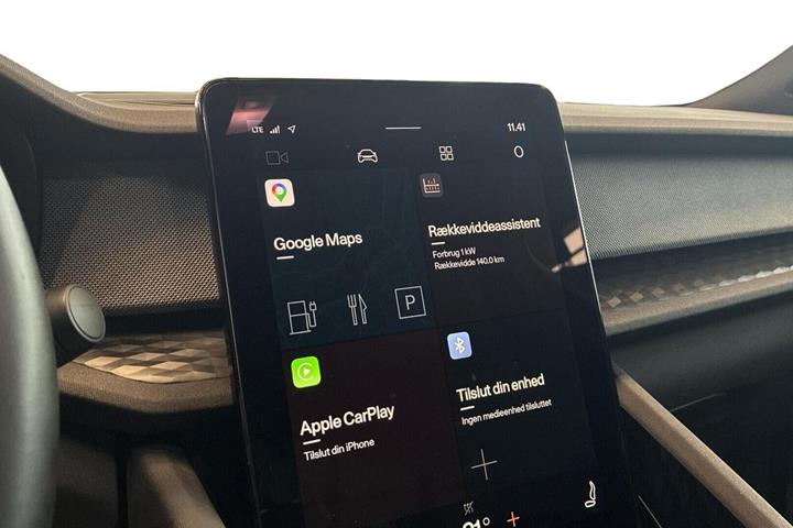 Blå Polestar 2 fra 2023