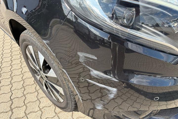 Sort Mercedes Vito 119 fra 2021