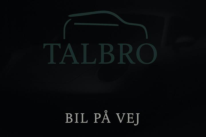 Grå Porsche Panamera 4 fra 2022