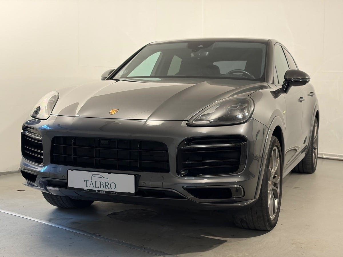 Porsche Cayenne 3,0 E-Hybrid Coupé Tiptr.