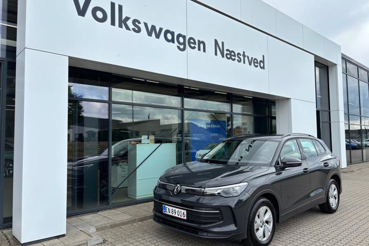 Grå VW Tiguan fra 2026
