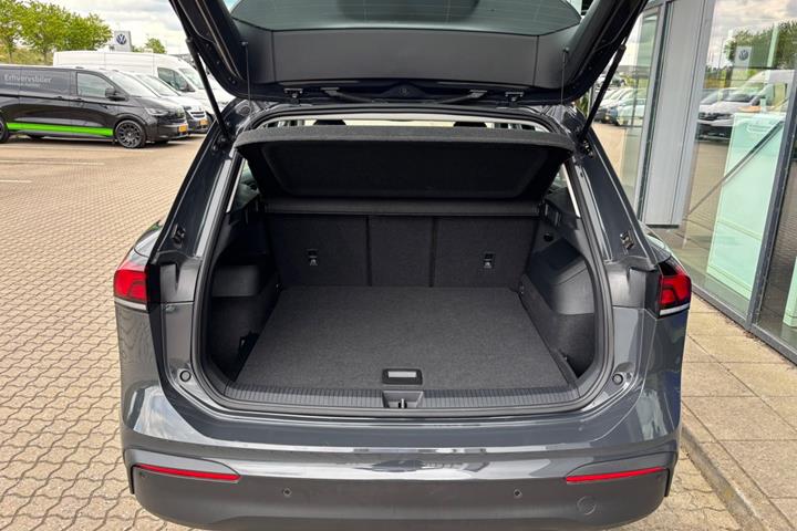 Grå VW Tiguan fra 2026