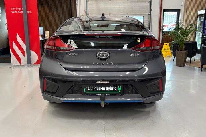 Grå Hyundai Ioniq fra 2019