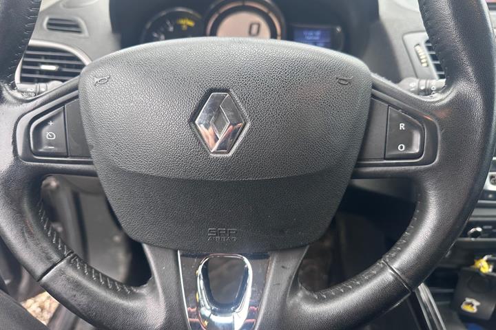 undefined Renault Megane III fra 2012