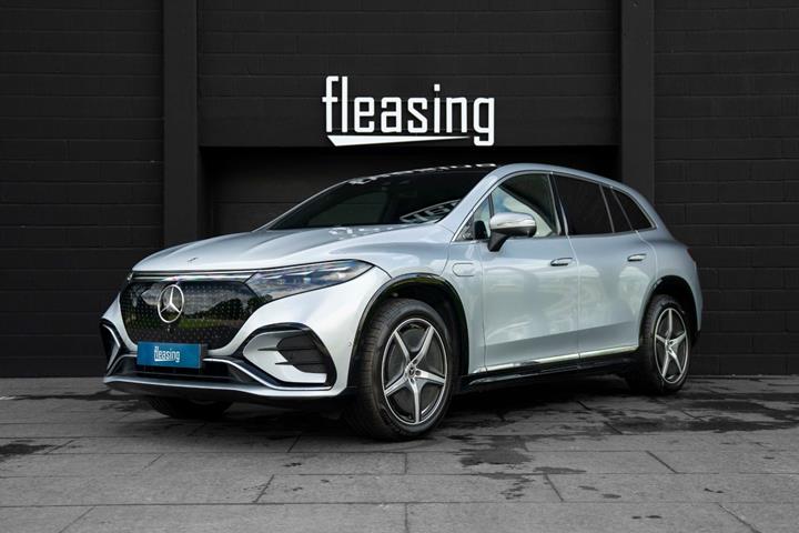 Sølv Mercedes EQS580 SUV fra 2024