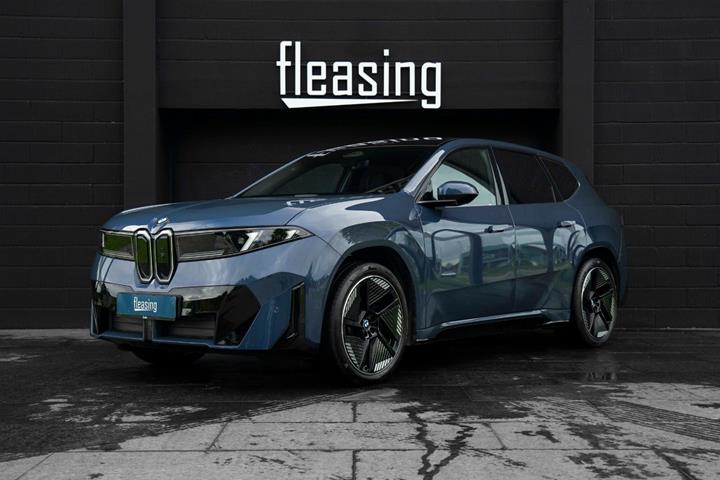 Blå BMW iX3 fra 2026
