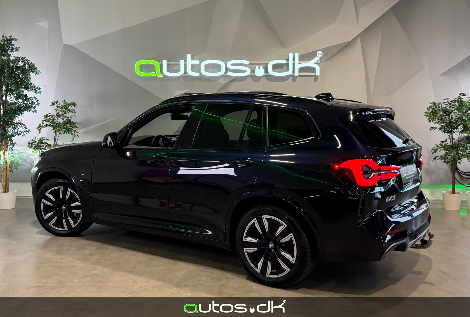 Sort BMW iX3 fra 2022