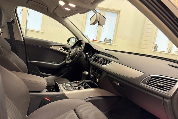 Sort Audi A6 fra 2014