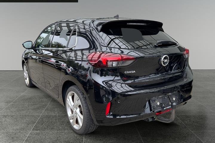Sort Opel Corsa fra 2020
